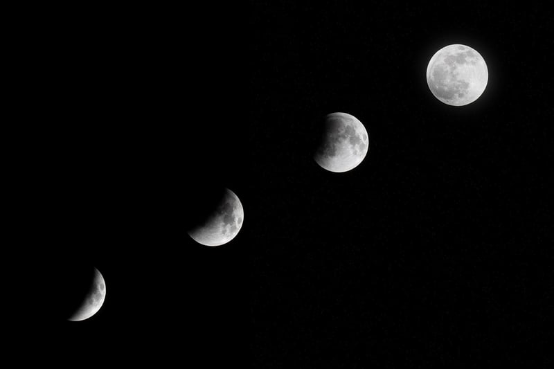 Moonlight Lanterns
